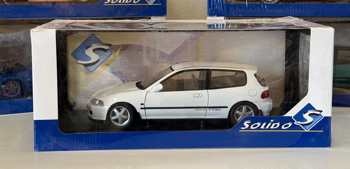 SOLIDOHonda Civic (EG6) ホワイト 1/18 Solido 1:18 Honda Civic EG6 White Diecast Car Model Unopened Box