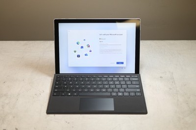 Microsoft Surface Pro 7 i5-1035G4 8GB RAM 256GB SSD 12.3'' Windows 11