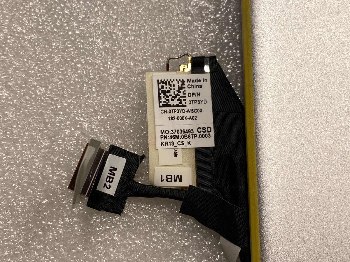 【武田】DELL inspiron7370 Dell Inspiron 13 7000, i7370-5725SLV, 13.3'' FHD (1920 x