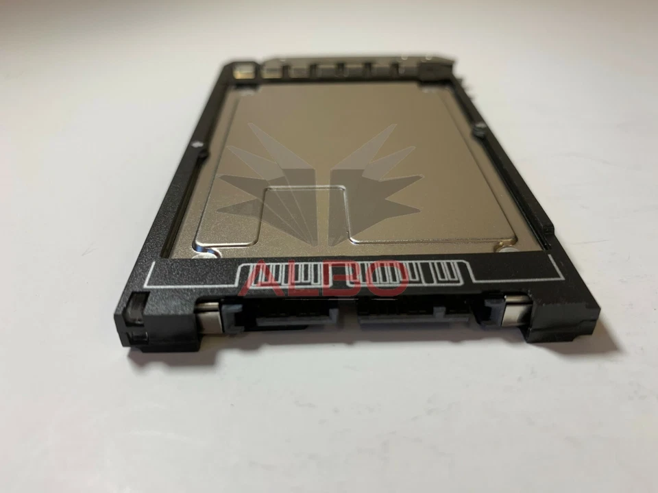 Toshiba 0Y7MDD 200GB SSD 1.8" SATA Model: THNSF8200CAME DP/N: Y7MDD - Image 3 of 3