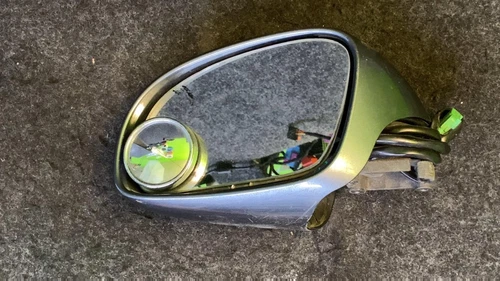 VW BEETLE DRIVER SIDE MIRROR  1C1857507F  1C1857521G GLASS