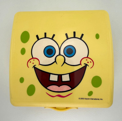 2003 SpongeBob SquarePants Tupperware Sandwich Keeper  5'' Hinged Box 3752D-2