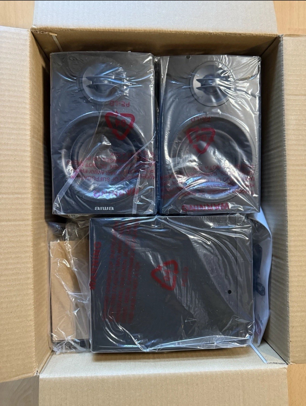 Aiwa 60W Bluetooth Micro System with Bookshelf Speakers and CD Player New