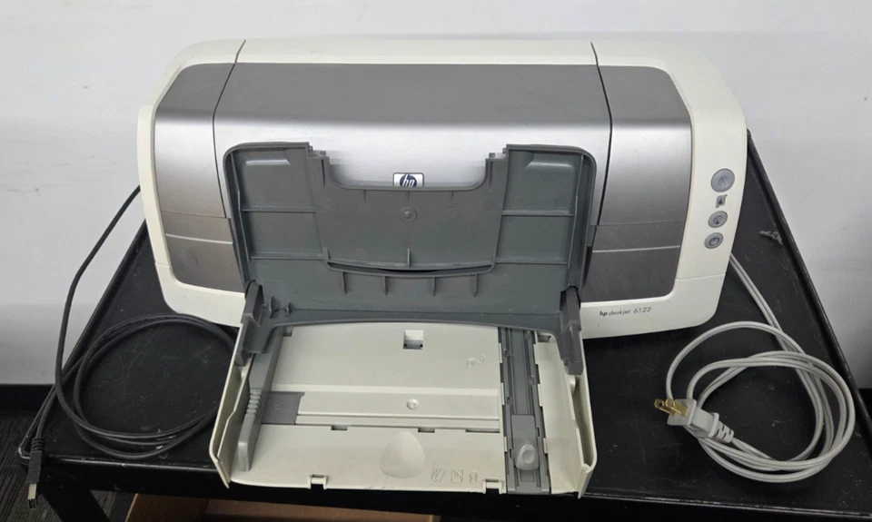HP DeskJet 6122 Color Inkjet Printer w/ Power Cord & USB Cord - Image 2 of 4