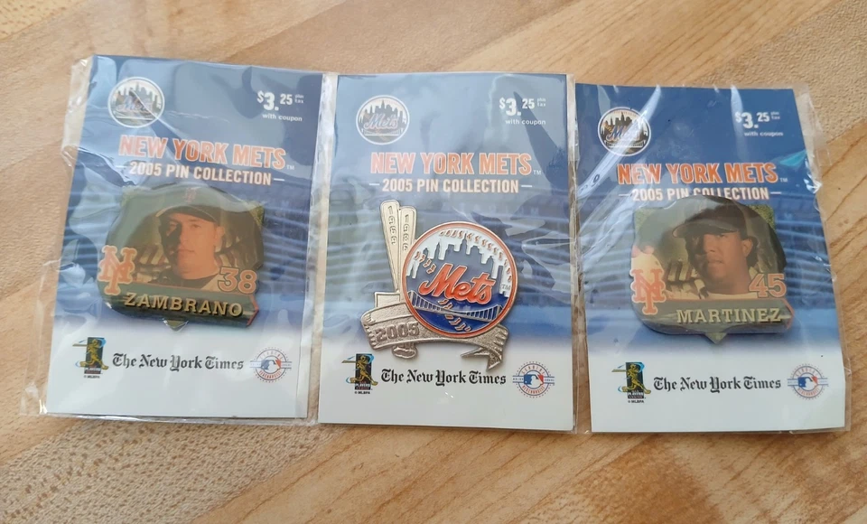 3 NY Mets Hat Pins - Image 2 of 4