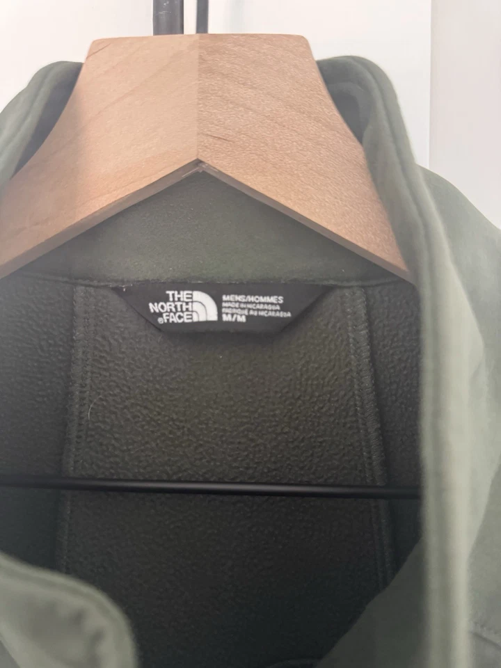 The North Face Apex 仿生软壳夹克 - 男式中号,绿色,羊毛衬里 — 第 4/4 张图片