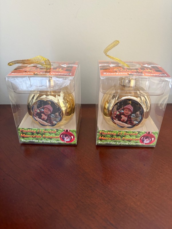 Two Memories Forever 15 Second Recordable RED Christmas Holiday Ornaments