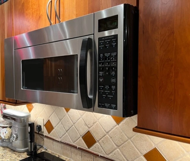 Manija de repuesto Maytag MMV4205AAS negra Foto 4 de 4