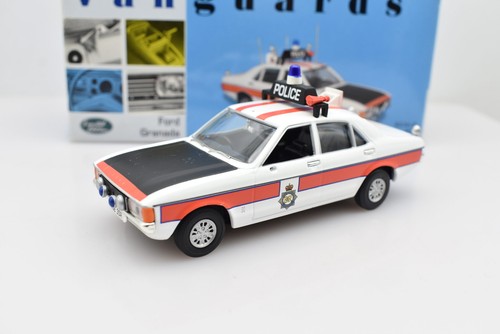Modellino auto scala 1:43 Ford Granada Greater Manchester POLICE Vanguards NEW - Foto 8 di 10