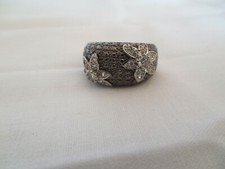 Sterling silver 925 floral design, crystal accent ring, size 9