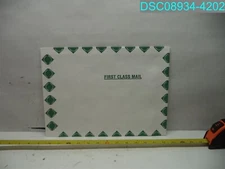 QTY=250:1706FC Tyvek SUB18 Open End Zip Stick Flaps Folded V-Bottom First Class