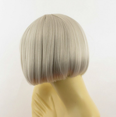 Perruque Femme Courte Blanche Lisse - Taille Bonnet Moyen - Synthétique - Neuve Avec étiquettes