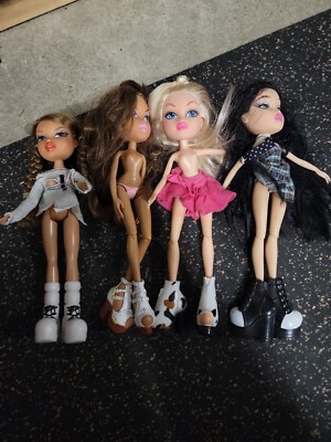 Vintage and Collectible Lot 2001 2015 MGA Bratz Dolls Read