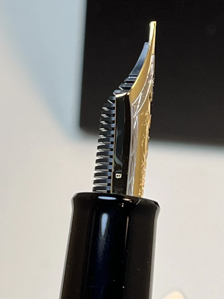 Sailor KOP Negro Ebonita Oro Borde 21k Ancho Plumín Nuevo En Caja ¡Nunca Entintado! Foto 2 de 4