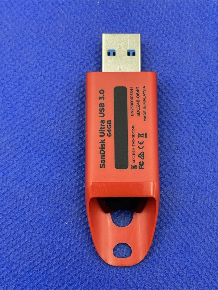 SanDisk Ultra USB 3.0 Flash Drive - 64GB (SDCZ48-064G) Red - Image 3 of 4