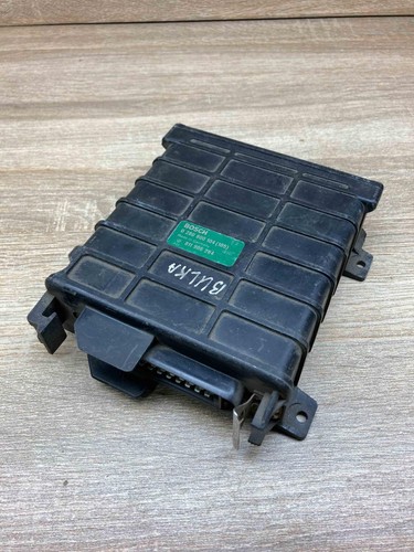 811906264 0280800104  Engine control unit/module ECU Fits for Audi 100 200 5000