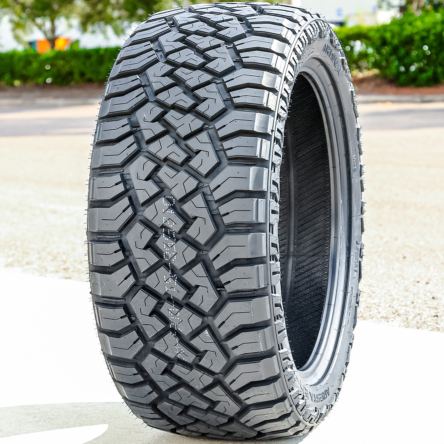 4 Tires Arisun Aresta R/T ZG07 LT 285/75R18 Load E 10 Ply RT Rugged Terrain