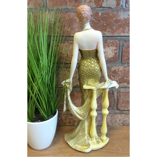 Lucia Standing Gold Glitter Charleston Broadway Belles Figurine WB58431 - Picture 4 of 5