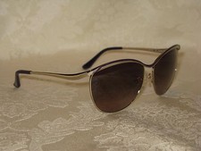 Salvatore Ferragamo Women's Purple Sunglasses. SF147S. New.