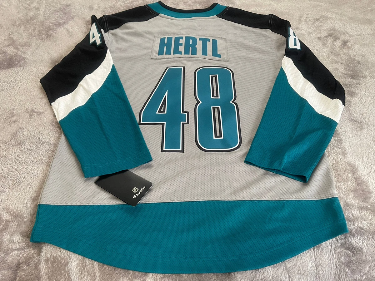 hertl sharks jersey