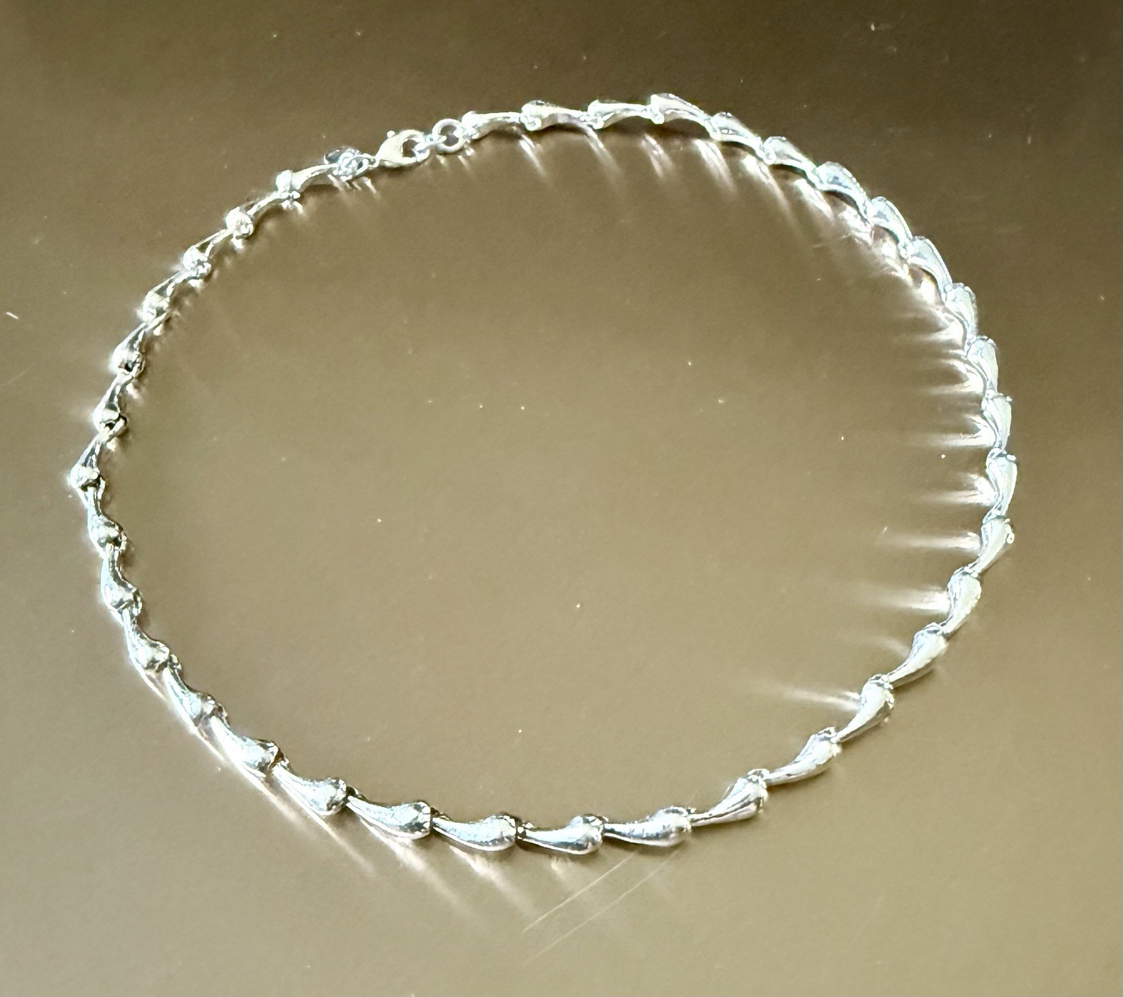 Sterling Silver Continuous Teardrop Necklace G2U - image 2