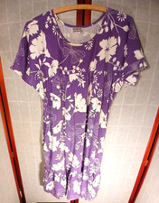 Anthony Richards Muumuu House Lounge Dress White Floral on Purple Upper Yolk M