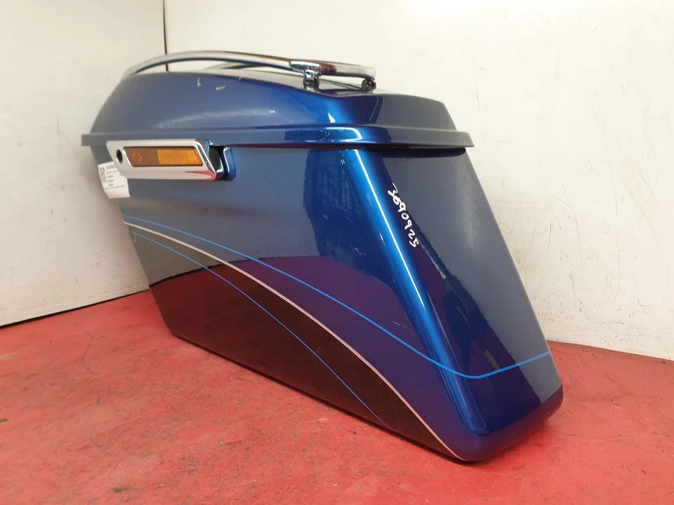 Alforja Harley Davidson FLHTK ULTRA LIMITADA LADO IZQUIERDO 2018 Foto 2 de 4