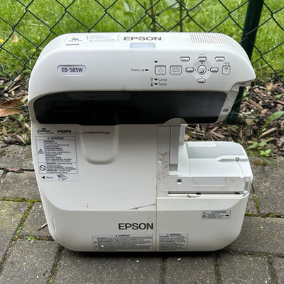 Epson EB-585W Desktop Computer-Projektor/Beamer, Weiß, HDMI-Standard