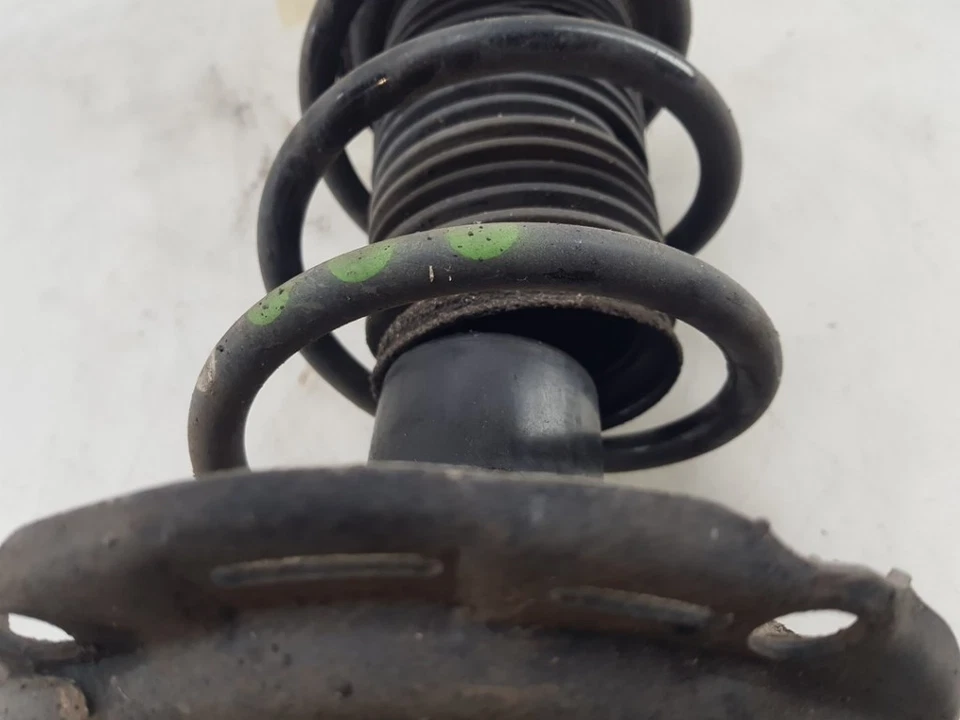 STOßDÄMPFER LINKS VORNE Seat Ibiza V (KJB) 2019 2Q0413031AJ / 2Q0411105L - Bild 3 von 4