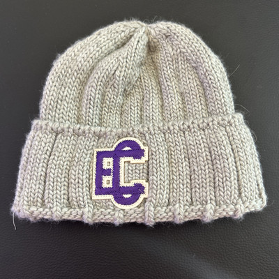 ADIDAS NCAA TEAM UNK PURPLE LOGO YOUTH KIDS AGE 4-7 GRAY BEANIE BOBBLE HAT NWOT
