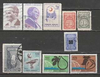 Joli lot de 10 timbres différents de Turquie lot 2