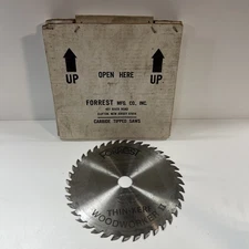 10” FORREST WOODWORKER II SAW BLADE 3/32” 40 TEETH 1 1/4” BORE Carbide Tipped