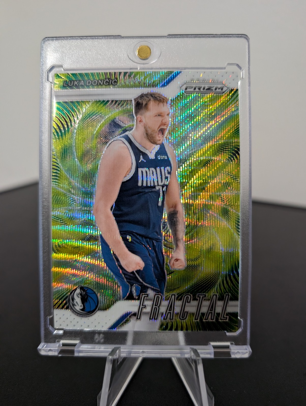 Luka Doncic 2024 25 Panini Prizm Fractal White Wave Prizms 07/20 Lakers Mavs SSP