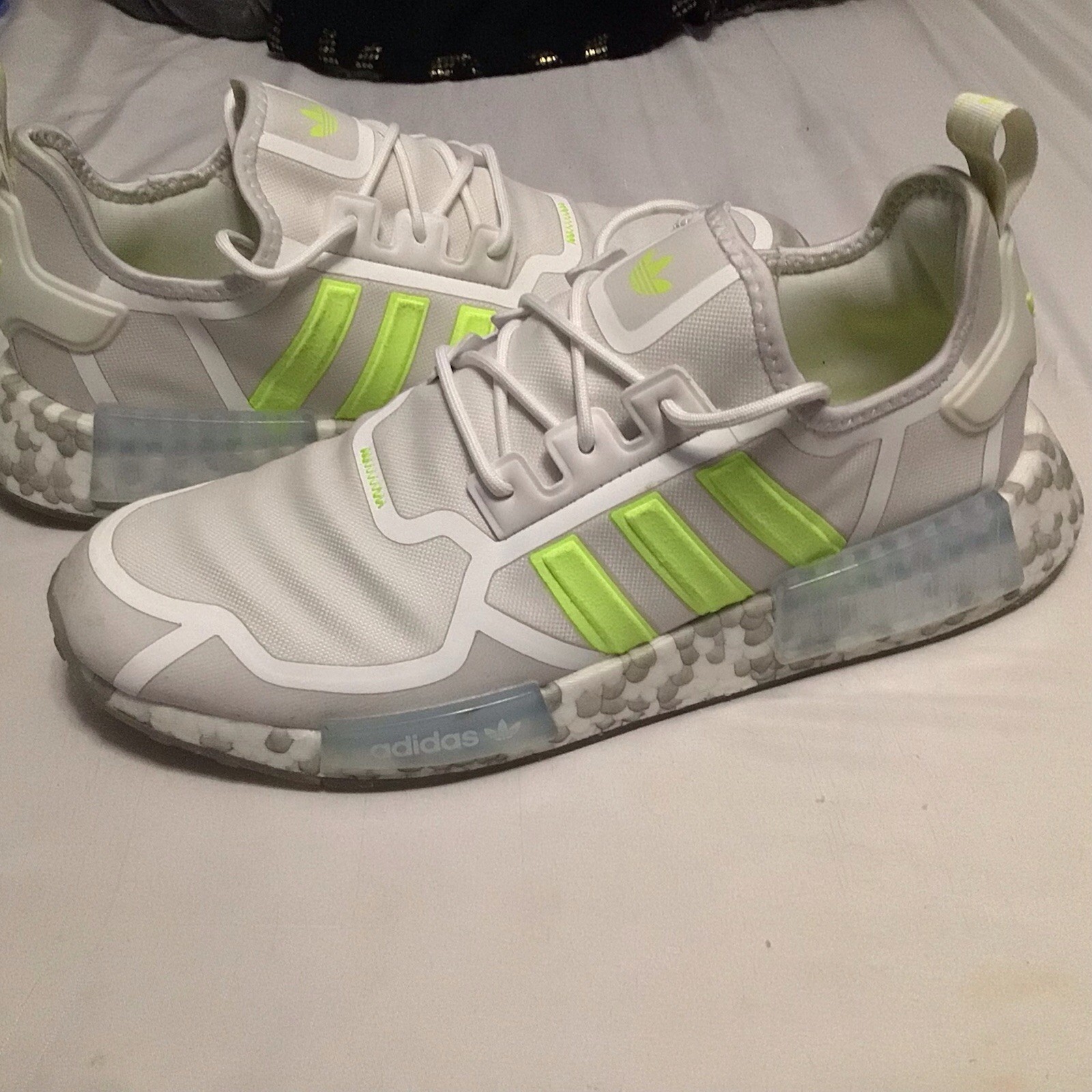 SAOLA Scarpe ADIDAS ORIGINALS NMD R1 Bianco Giallo Solare GW5637 Ultra Boost Uomo 11