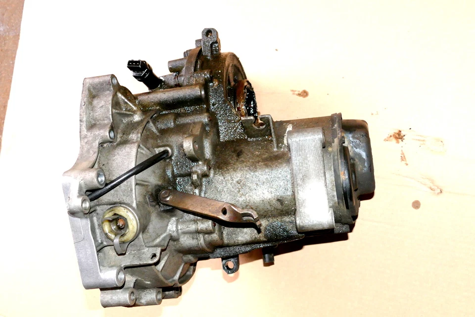 Transmisión VW Polo Variant 6K Ibiza CWU DCJ ERA E 1,4 44kw 1,6 75cv 55kw 177.000km - Imagen 3 de 4