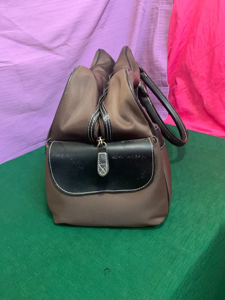 Kenneth Cole 反应棕色旅行包时尚耐用手提包 — 第 3/4 张图片