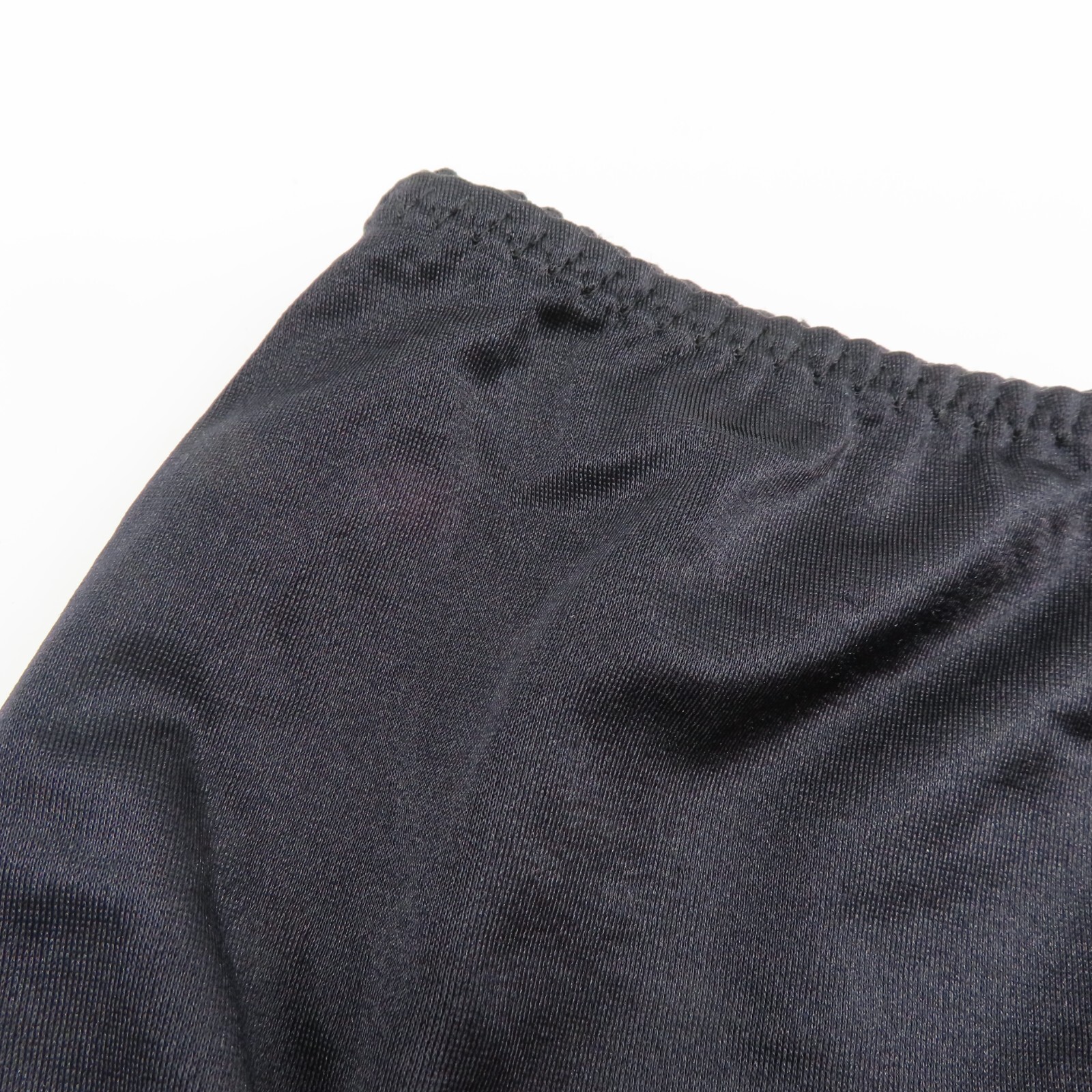 Vassarette Medium Second Skin Brief Panty 40001 Black… Gem