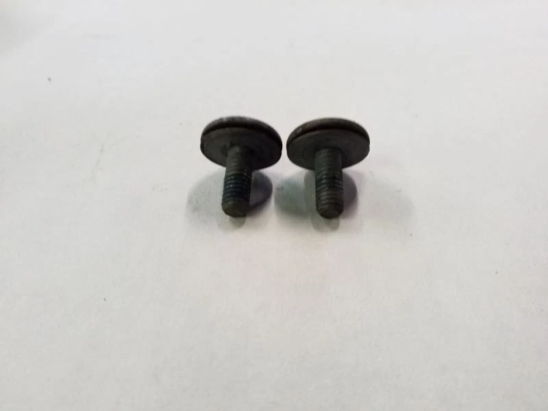 Pestillo de seguridad del capó a los pernos del capó | Se adapta a BMW 528i 540i 1997-2000 Foto 3 de 4