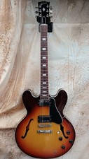 Gibson ES-335 E-Gitarre Burstbucker 1 und 2 2015