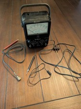 Vintage SIMPSON VACUUM TUBE VOLTMETER Model 303 Tested Works W/ Wires - Cracked