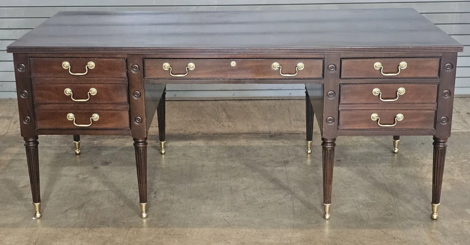 Escritorio de pareja Councill George Washington caoba estilo Sheraton Foto 3 de 4