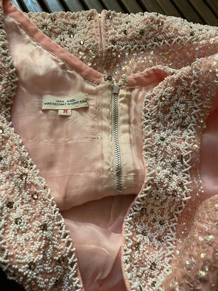 Vintage 50s 60s Pink White Christmas Beaded Sequin Tank Top 100% Wool Sz. M - Image 3 of 4