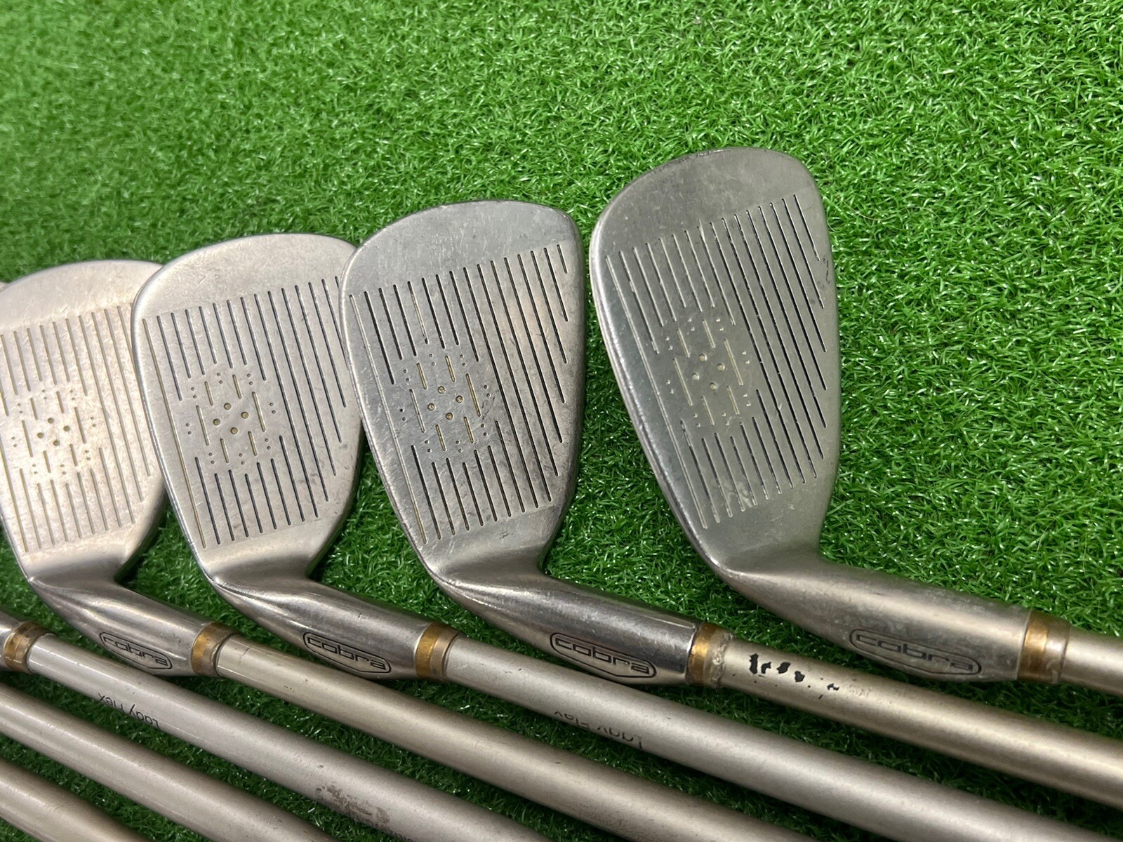 LADY COBRA II OVERSIZE Iron Set 4PW SW Right Handed Graphite Womens