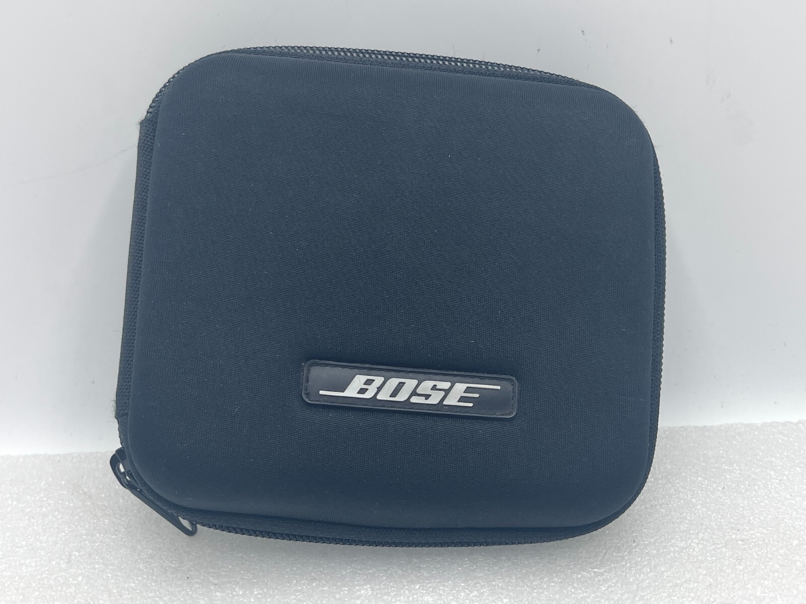 Bose On-Ear Headphones Black 6x5 Square Replacement Case  -image