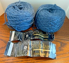 NOS 2 Skeins Cascade 220 100% Peruvian Highland Wool Yarn Lot 9332 7920