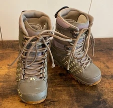 Snowboard Boots Women's 32 Thirty Two Lashed W’s Size 6