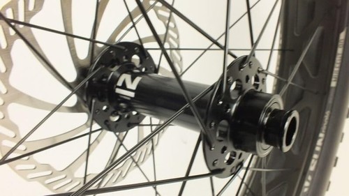 26 inch Fat Bike Wheelset Sun Ringle Mulefut 80 Novatec Thru Axle Maxxis - Picture 8 of 9