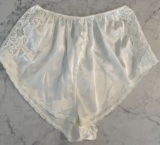 Vintage Cream Satin Feel Lace Insert Panties Underwear Size Large