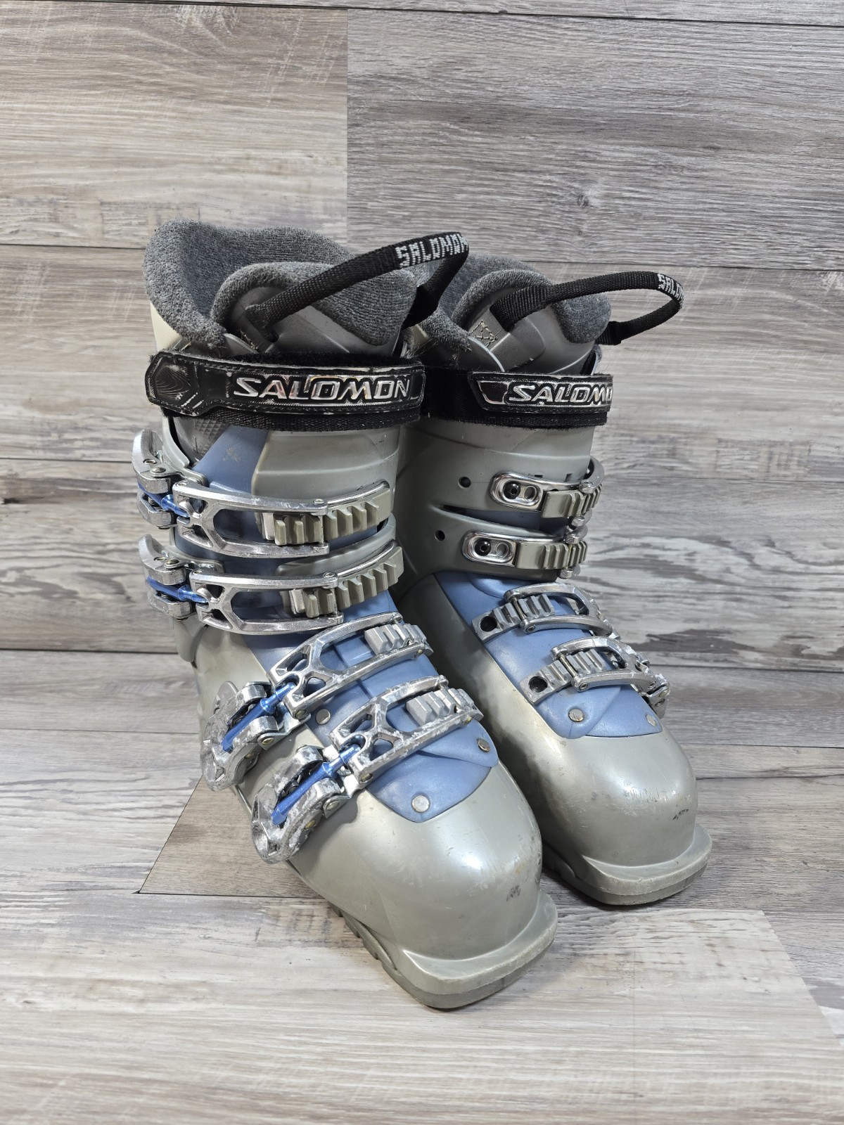 Scarponi da sci downhill donna Salomon Irony 660. Stivali Mondopoint 23 277mm