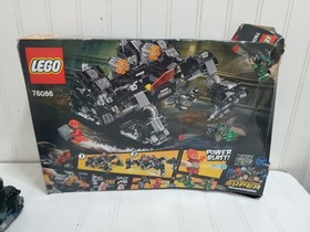 LEGO Knightcrawler Tunnel Attack 76086 Batman DC Comics Super Heroes 3 MiniFigs